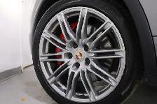 2014 Porsche Cayenne Turbo | PANORAMIC ROOF | CARBON INTERIOR | - Photo 13