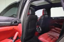 2014 Porsche Cayenne Turbo | PANORAMIC ROOF | CARBON INTERIOR | - Photo 28