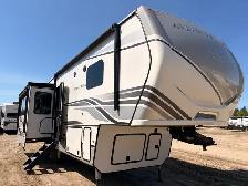 2022 KEYSTONE MONTANA 3121 RL