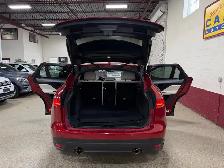 2018 Jaguar F-PACE 25t AWD Prestige - BLUETOOTH - NAVIGATION - B - Photo 9