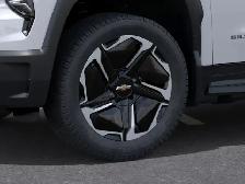 2026 Chevrolet Silverado EV Max Range LT - Photo 9