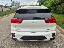 2022 Kia Niro Plug-In EX Premium FWD - Photo 9