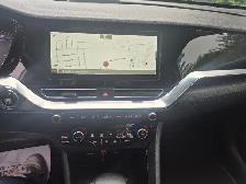 2022 Kia Niro Plug-In EX Premium FWD - Photo 11