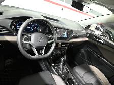 2023 Volkswagen Taos Highline No Accident Leather Panoroof BEATS - Photo 10