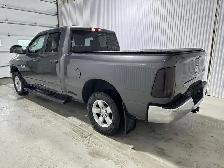 RAM 1500 SXT Quad Cab 4x4 caisse de 6 pi 4 po 2018 à vendre - Photo 11