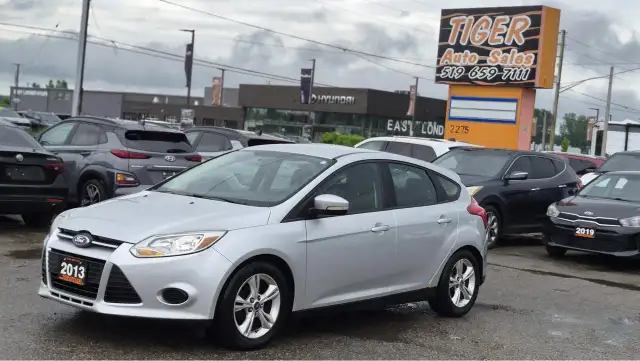 2013 Ford Focus SE, 2 SETS WHEELS, NO ACCIDENTS, CERTIFED
