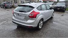 2013 Ford Focus SE, 2 SETS WHEELS, NO ACCIDENTS, CERTIFED - Photo 5