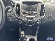 2018 Chevrolet Cruze LT 4dr HB - Photo 17