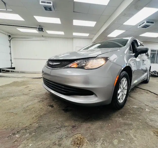 PACIFICA TOURING STOW N GO 96,200kmBLUETOOTHCARPLAYSIÈGES-VOL