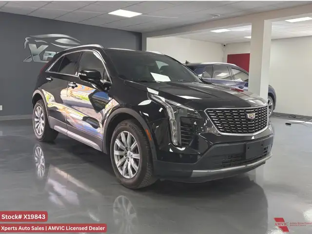2022 Cadillac XT4 AWD Premium Luxury