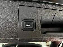 2022 Cadillac XT4 AWD Premium Luxury - Photo 11