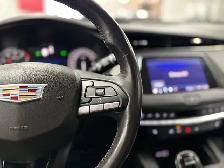 2022 Cadillac XT4 AWD Premium Luxury - Photo 27