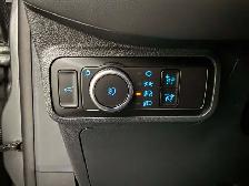 2026 Ford Explorer ACTIVE 200A | GLASS ROOF | ACTIVE COMFORT PAC - Photo 22