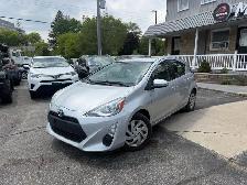 2015 Toyota Prius C APPLE CAR PLAY CAMERA  HB Technology - Photo 13