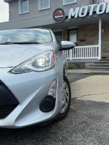 2015 Toyota Prius C APPLE CAR PLAY CAMERA  HB Technology - Photo 14
