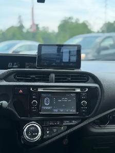 2015 Toyota Prius C APPLE CAR PLAY CAMERA  HB Technology - Photo 18