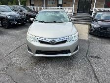 2014 Toyota Camry 4dr Sdn I4 Auto LE  LOW KM - Photo 2