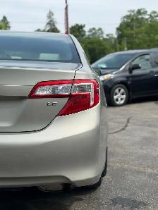 2014 Toyota Camry 4dr Sdn I4 Auto LE  LOW KM - Photo 9