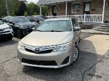 2014 Toyota Camry 4dr Sdn I4 Auto LE  LOW KM - Photo 10