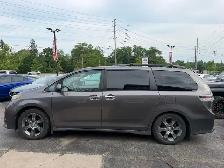 2013 Toyota Sienna V6 SE 8-Pass ONE OWNER | NO ACCIDENT - Photo 7