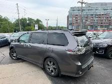 2013 Toyota Sienna V6 SE 8-Pass ONE OWNER | NO ACCIDENT - Photo 9