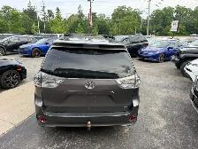 2013 Toyota Sienna V6 SE 8-Pass ONE OWNER | NO ACCIDENT - Photo 11