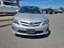 2012 Toyota Corolla S Auto SUNROOF | LOW KM | ONE OWNER - Photo 2