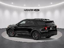 2026 Ford Explorer ST-Line - Photo 2