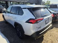 2024 Toyota RAV4 - Photo 9