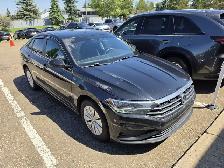 2019 Volkswagen Jetta - Photo 2