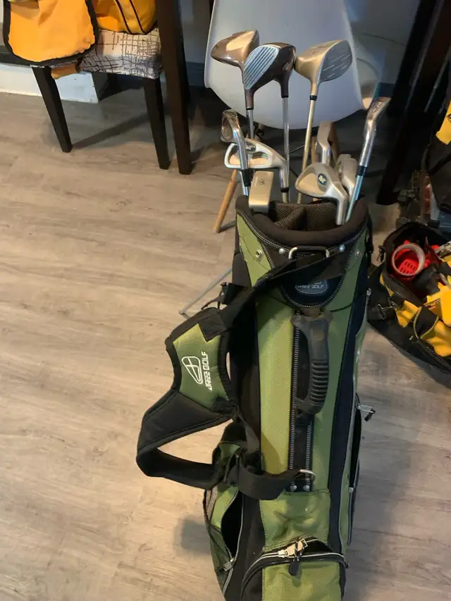 Set de golf droitier - debutant avec sac