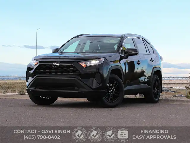 2021 TOYOTA RAV4 | AWD | WHEELS | HEATED SEATS