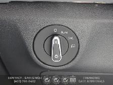 2025 VOLKSWAGEN JETTA | SPORT | LEATHER | ROOF | REMOTE STARTER - Photo 19