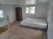Small lakeside apartment for short term stays - Photo 3