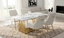 A massive discount offer on stylish dinning set