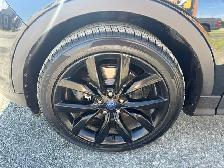 2017 Ford Escape 4WD! CLEAN CARFAX! BRAND NEW 2YR MVI! HEATED SE - Photo 10