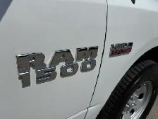 2014 Ram 1500 ST - QUAD CAB - 4 X 4 - Photo 11