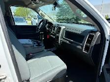 2014 Ram 1500 ST - QUAD CAB - 4 X 4 - Photo 12