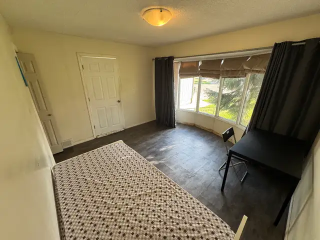 Room for rent