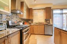 Beautiful 5 Bedroom Home for Rent – North Oshawa Near Ont  Tech - Photo 7