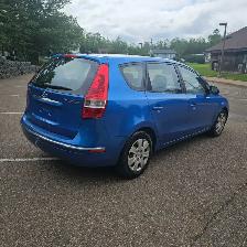 2009 Elantra Touring Wagon - Photo 4