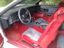 1985 Pontiac Trans Am T-Tops  ORIGINAL - Photo 5