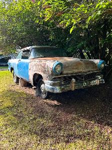 1956 ford 2dr HT