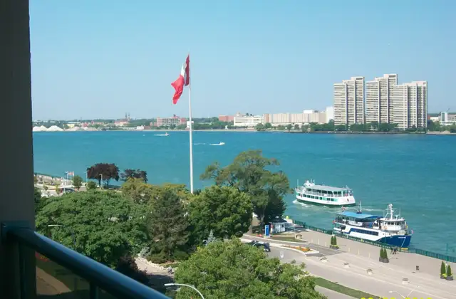 Waterfront – 2 BR condo dwntn Windsor, ON - affordable