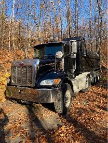 Camion Peterbilt 330 2008