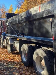 Camion Peterbilt 330 2008 - Photo 4