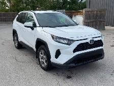 2023 TOYOTA RAV4 LE HYBRID FRESH SAFETY - Photo 2