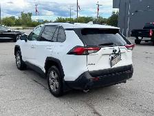2023 TOYOTA RAV4 LE HYBRID FRESH SAFETY - Photo 4