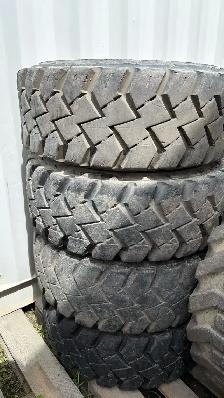 Skidsteer Power Grip 10-16.5, each
