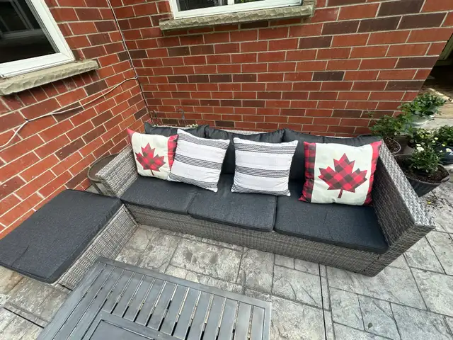 patio set